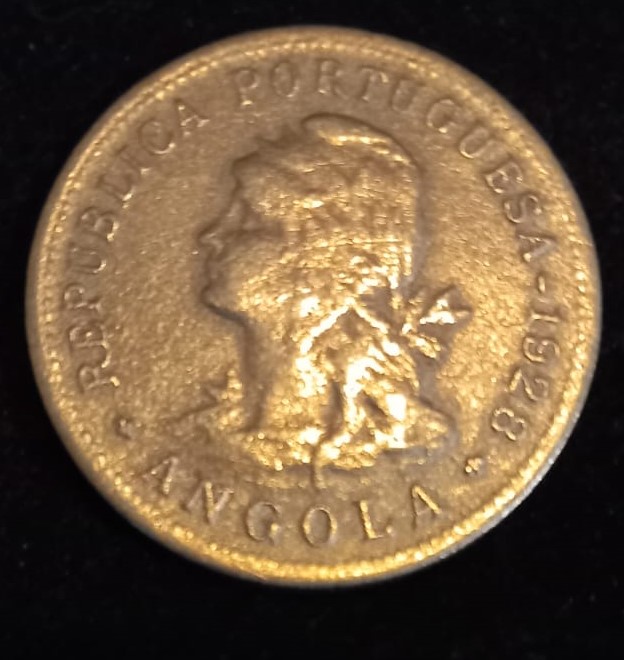 50 Centavos, Angola