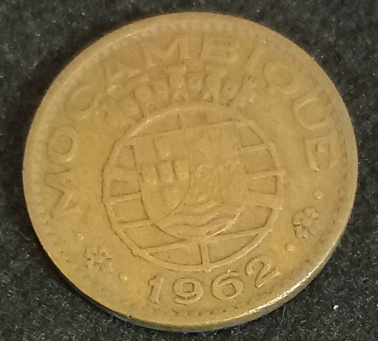 1 Escudo, Moçambique, 1962 15 Euros coroa